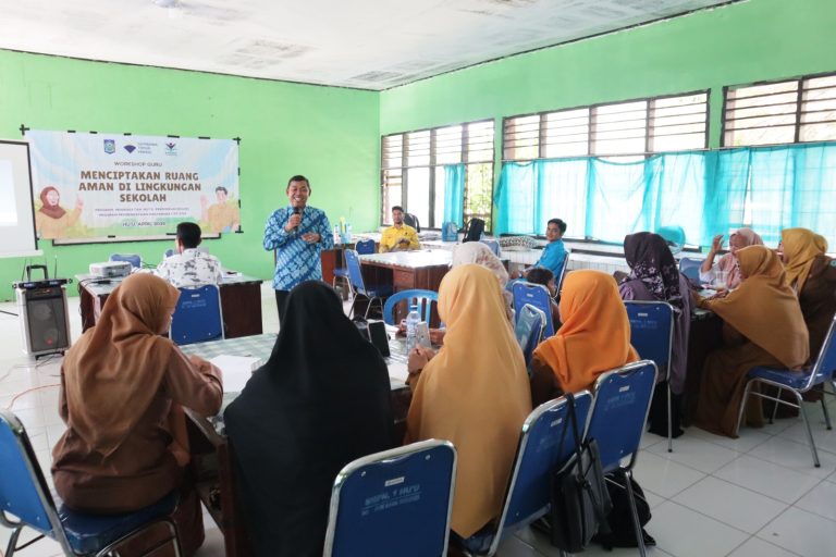 stm-gelar-seminar-dan-lokakarya-cegah-kekerasan-remaja-di-kabupaten-dompu-3-768x512